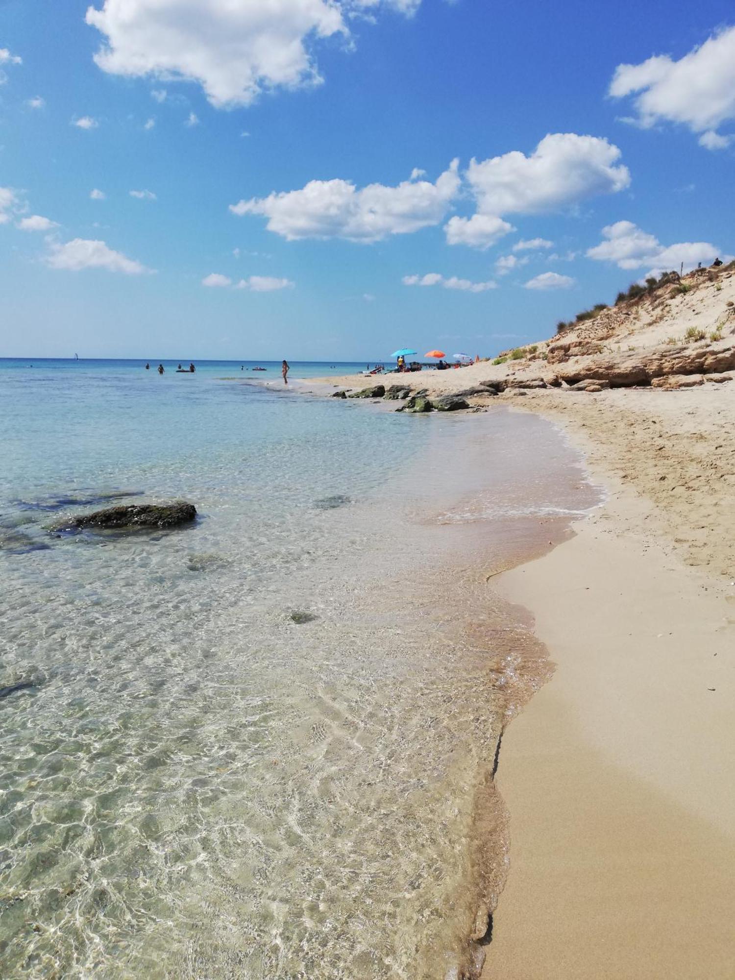 B&B Bianco Mediterraneo Torre Ovo Kültér fotó